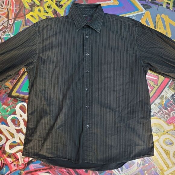 Y2k Marc Ecko no. 72 Times Square New York button - black pinstripe long sleeve - Picture 2 of 11